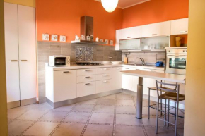 S034 - Sirolo, quadrilocale in centro arredato con gusto